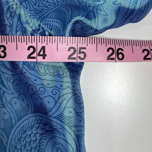 Womens Open Front Hand Made Vintage 100% Silk Flower & Swan Robe Blue Size Large